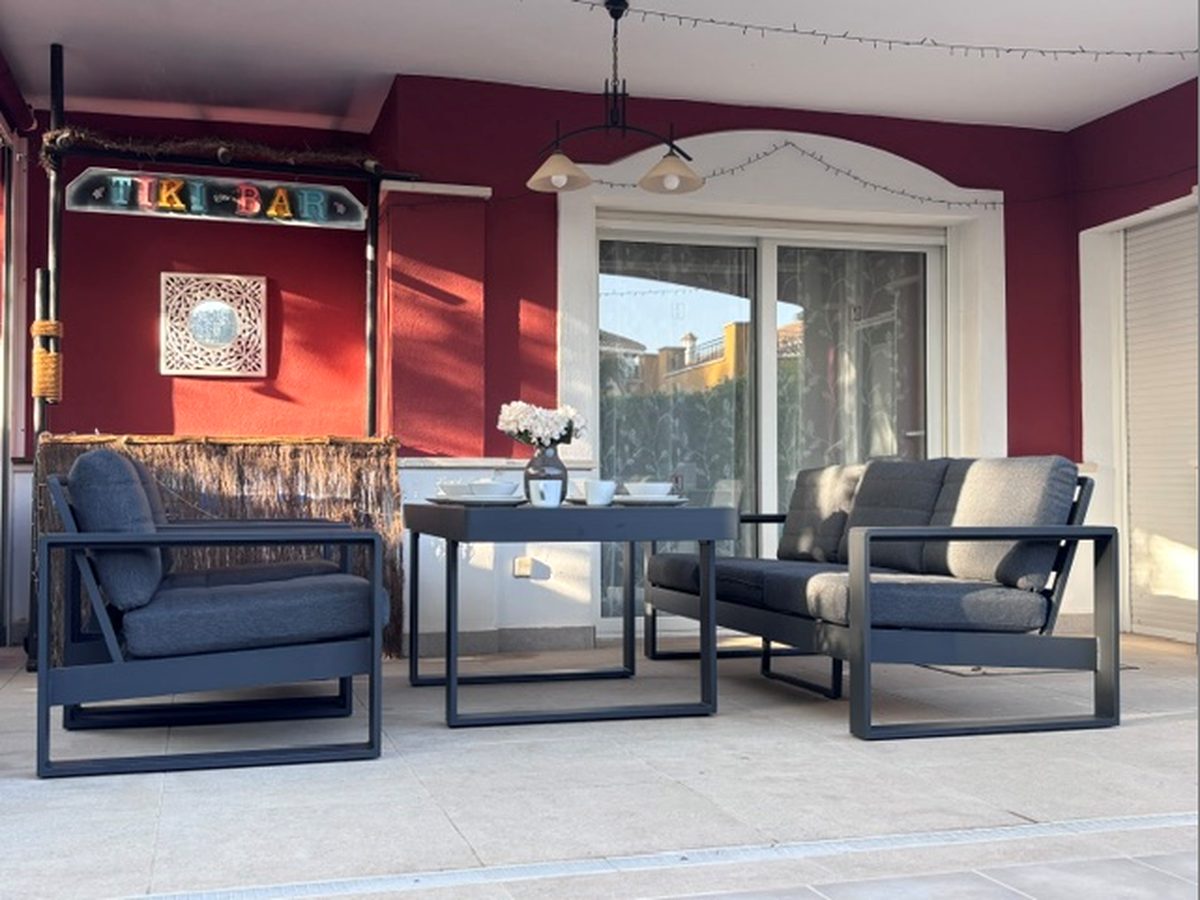 Covered terrace seating